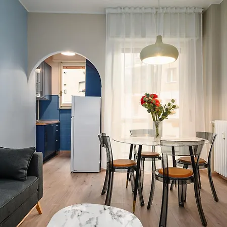 Classbnb - Designer In The Niguarda Area アパート ミラノ